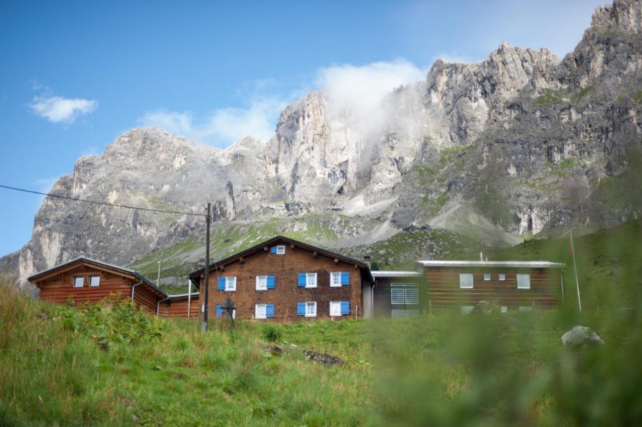 فندق Berghaus Sulzfluh Sankt Antönien المظهر الخارجي الصورة