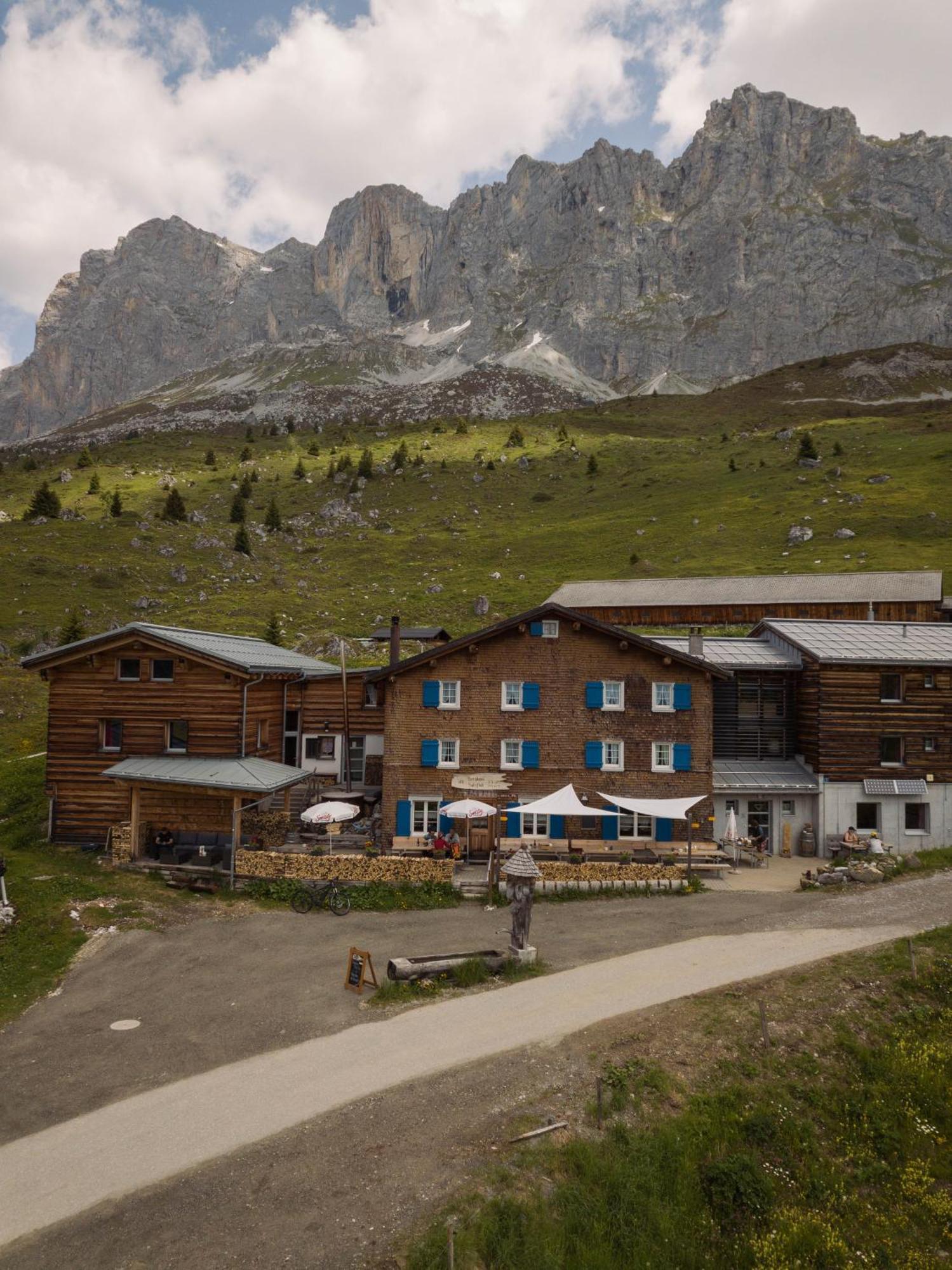 فندق Berghaus Sulzfluh Sankt Antönien المظهر الخارجي الصورة